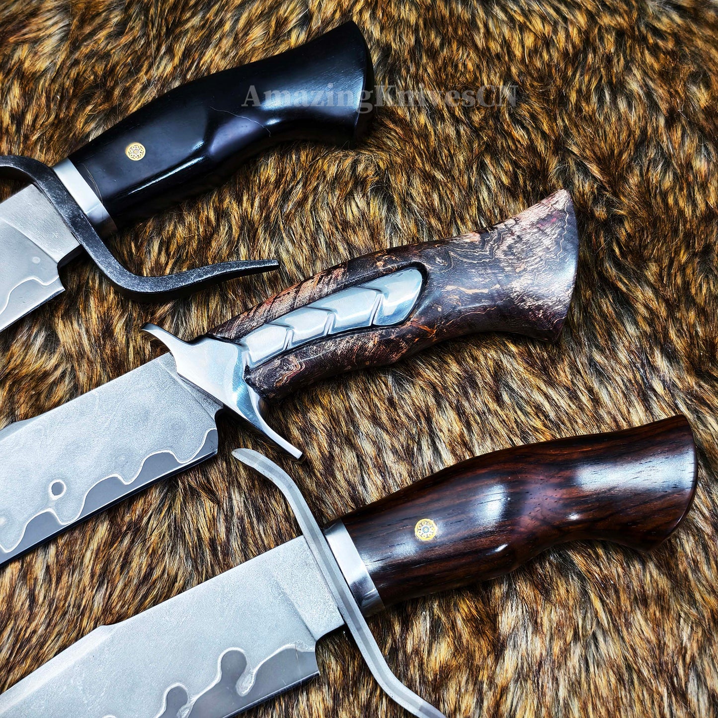 Hand Forged Damascus Steel Hunting Knife Bowie Survival Fixed Blade Full Tang- AK-HT0779-N