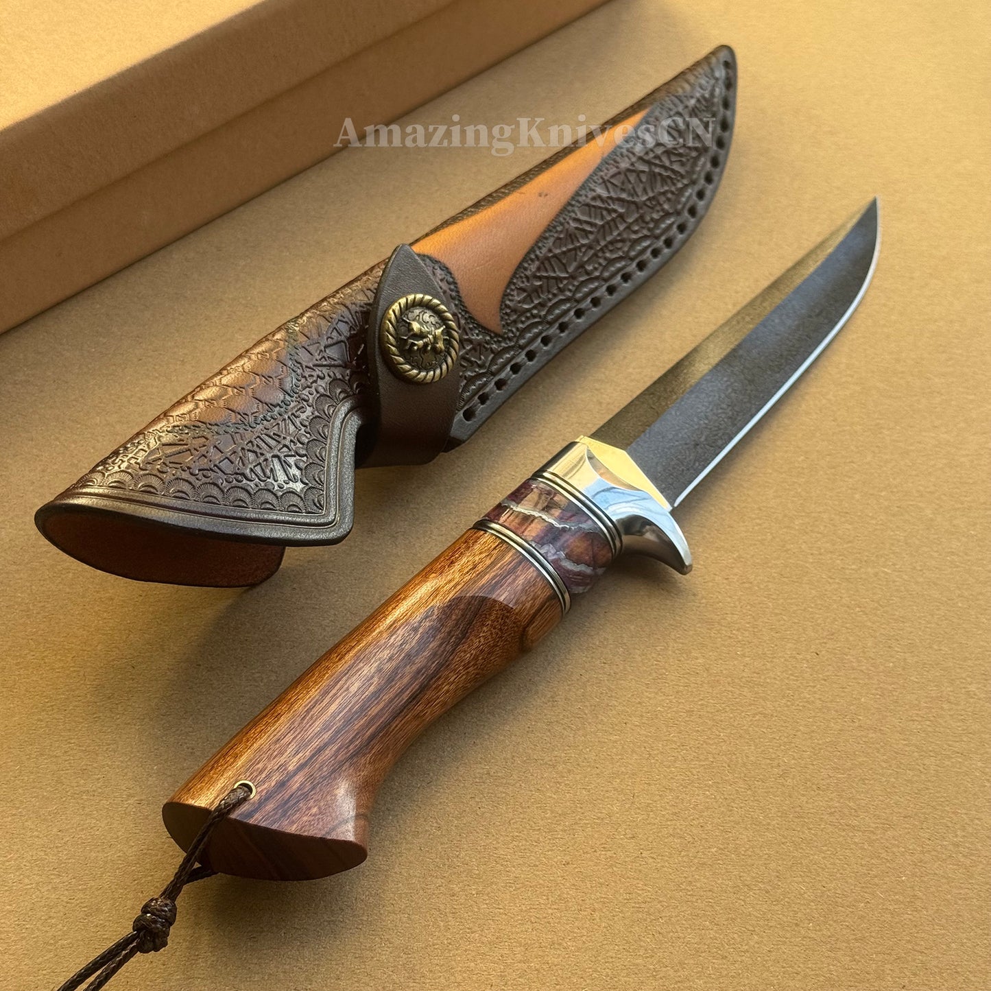 Handcrafted Wootz Steel Fixed Blade Bowie Collectible Knife Desert Ironwood Handle with Leather Sheath - AK-HT0957