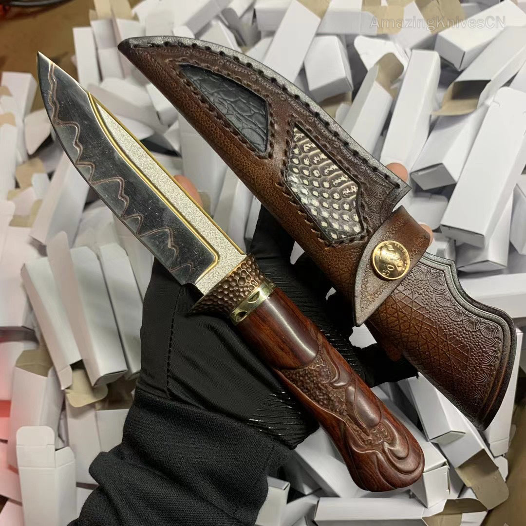 Collectible Handcrafted Copper Damascus Steel Knife Full Tang Desert Ironwood - AK-HT0910-2