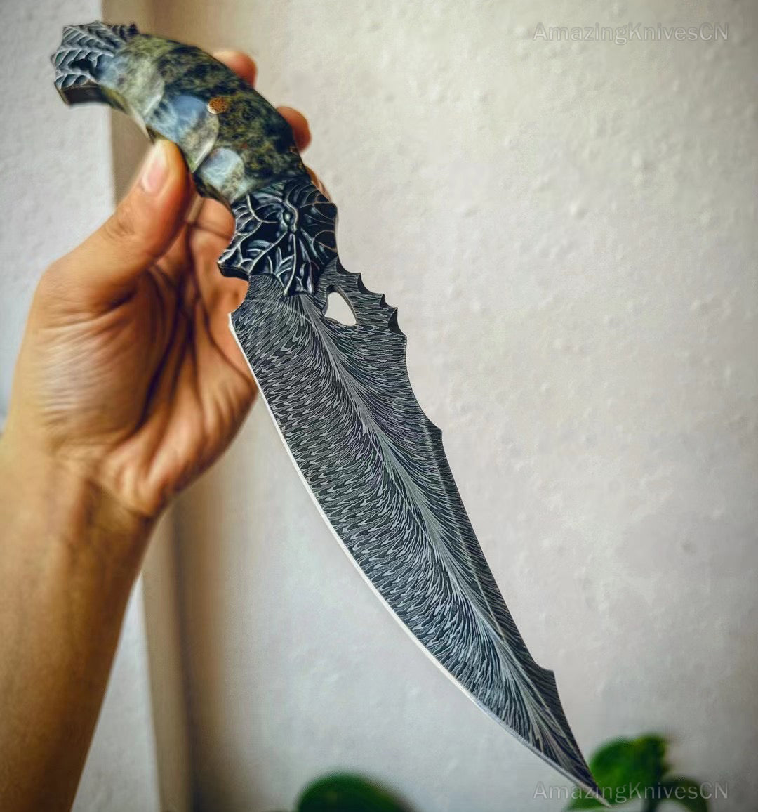 Collectible Luxury Feather Damascus Steel Knife Hunting Knife Stable Wood - AK-HT0860