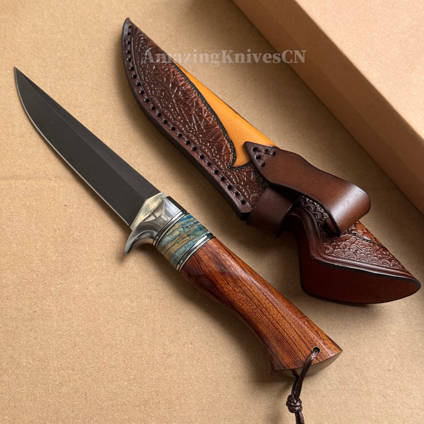 Handcrafted Wootz Steel Fixed Blade Bowie Collectible Knife Desert Ironwood Handle with Leather Sheath - AK-HT0957