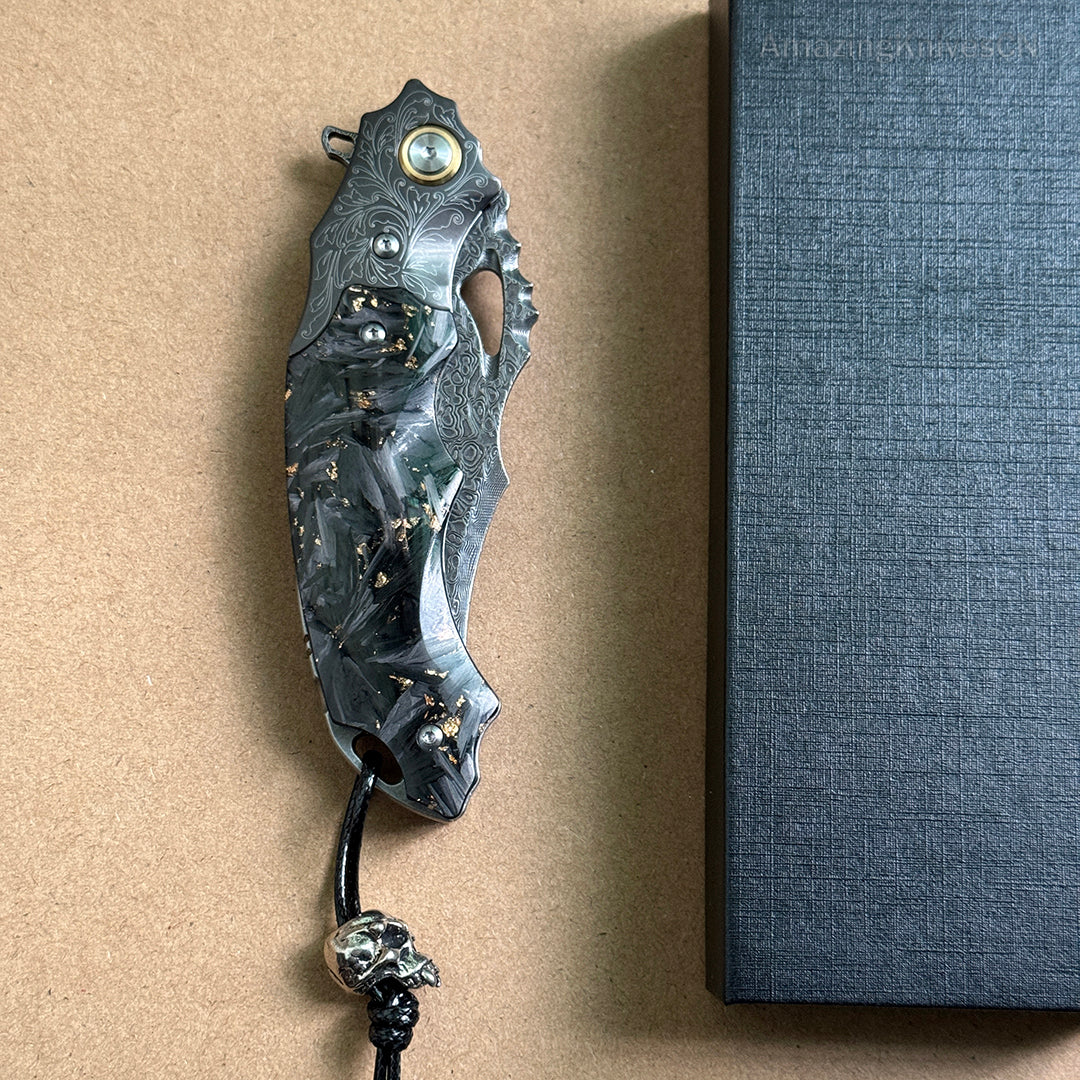 Japanese Damascus Steel Pocket Knife Hunting Knife Survival Folding Carbon Fiber- AK-HT0887