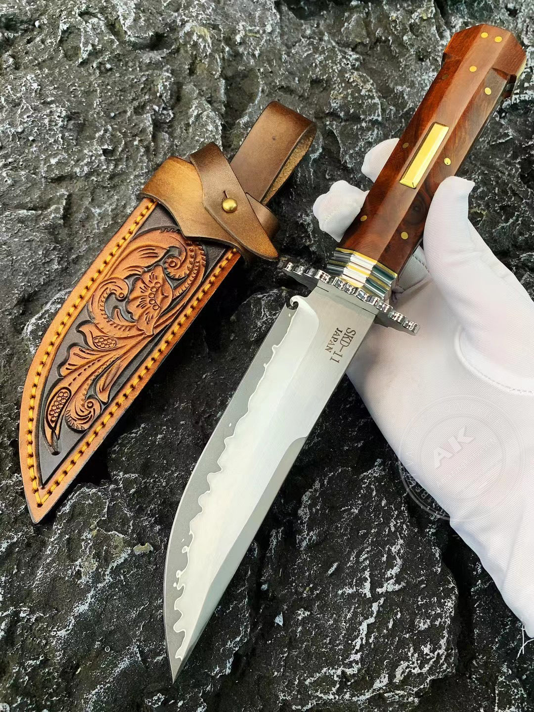 Handmade Japanese SKD-11 Steel Hunting Knife Survival Bowie Knife Full Tang - AK-HT0771