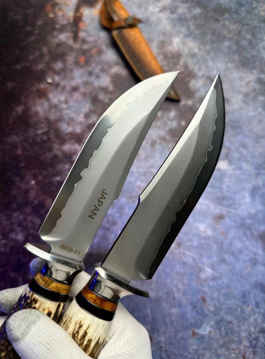 Handmade Japanese Skd-11 Steel Hunting Knife Survival Bowie Knife Full Tang Horn Handle - AK-HT0830