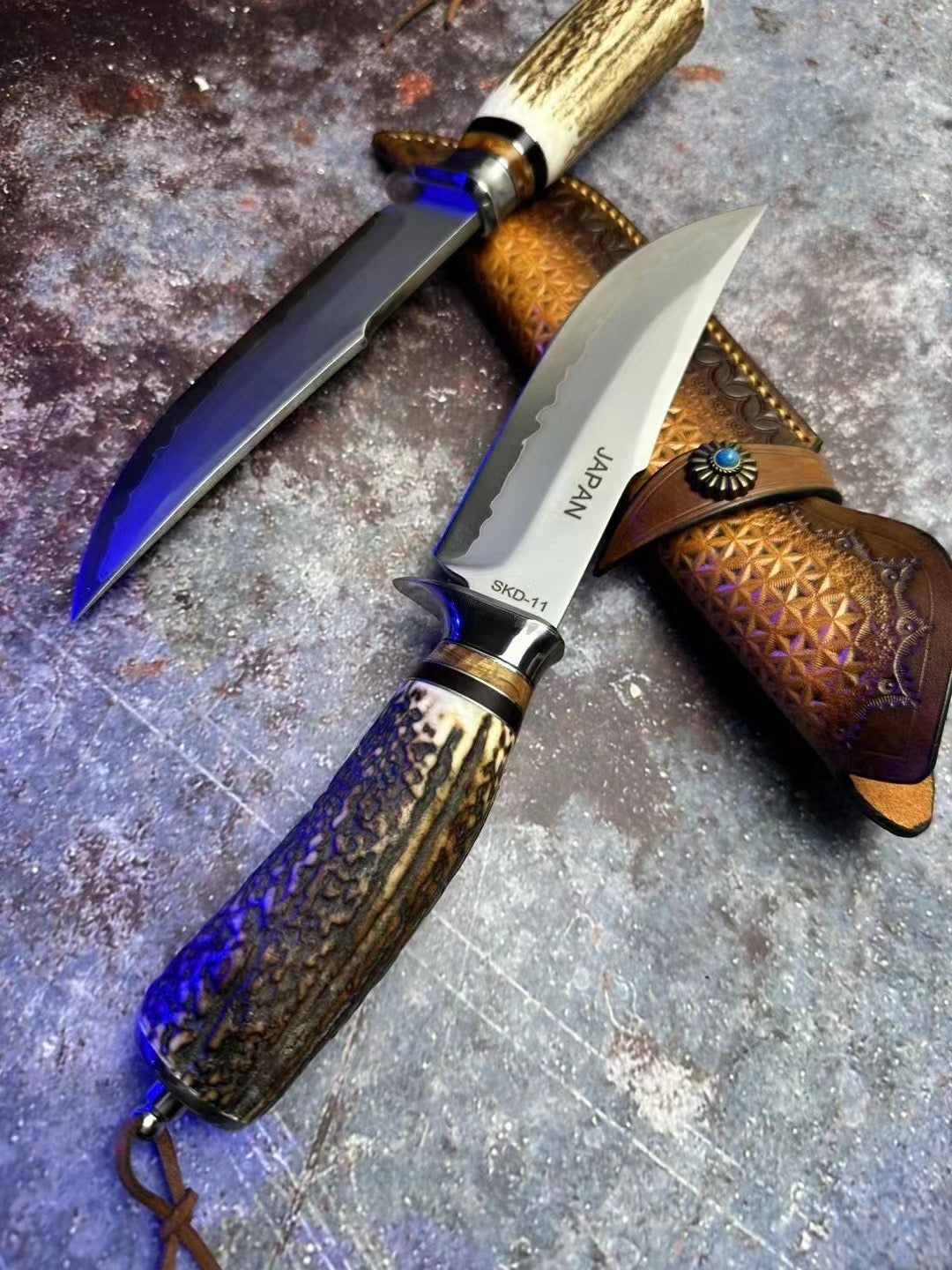 Handmade Japanese Skd-11 Steel Hunting Knife Survival Bowie Knife Full Tang Horn Handle - AK-HT0830