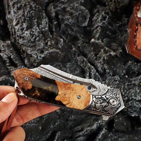 High Quality Hunting Knife Vg10 Damascus Folding Knives Pocket Knife Blood Grooved w/ Sheath - AK-HT0837