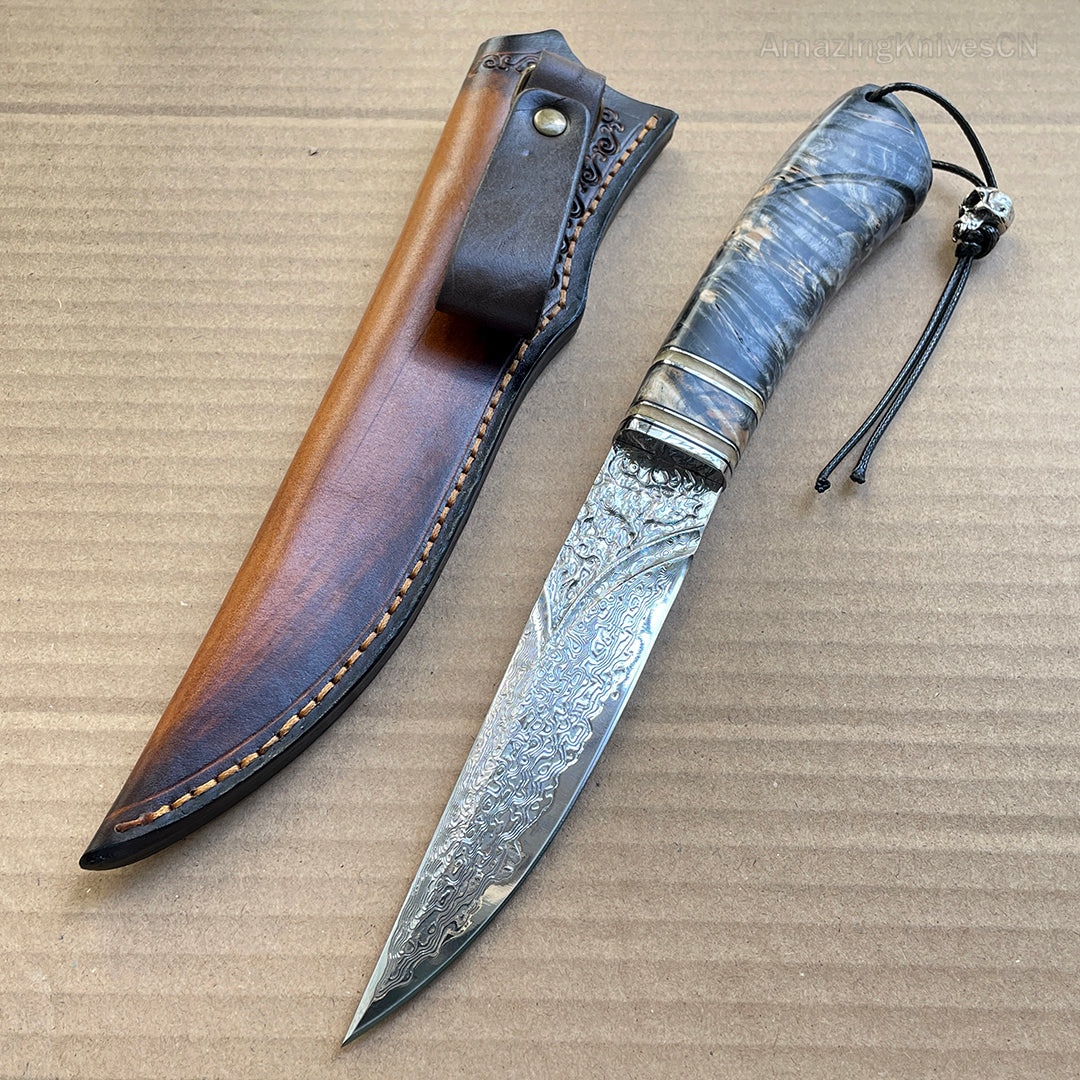 Fixed Blade Vg10 Steel Damascus Hunting Knife Handcrafted Steel Engraved Pattern - AK-HT0833