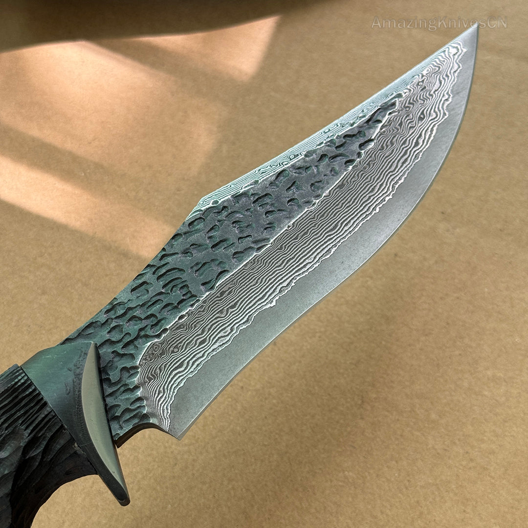 Forged VG10 Damascus Steel Hunting Knife Survival Knife Bowie Black Goat Head - AK-HT0731-D