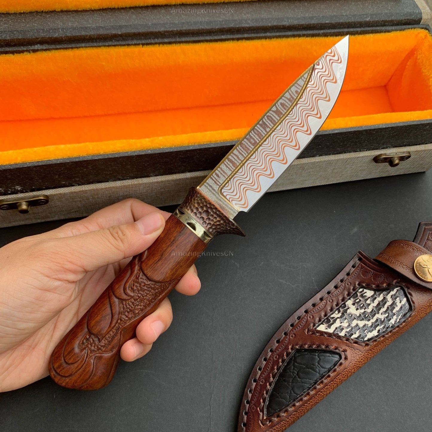Collectible Handcrafted Copper Damascus Steel Knife Full Tang Desert Ironwood - AK-HT0910-1