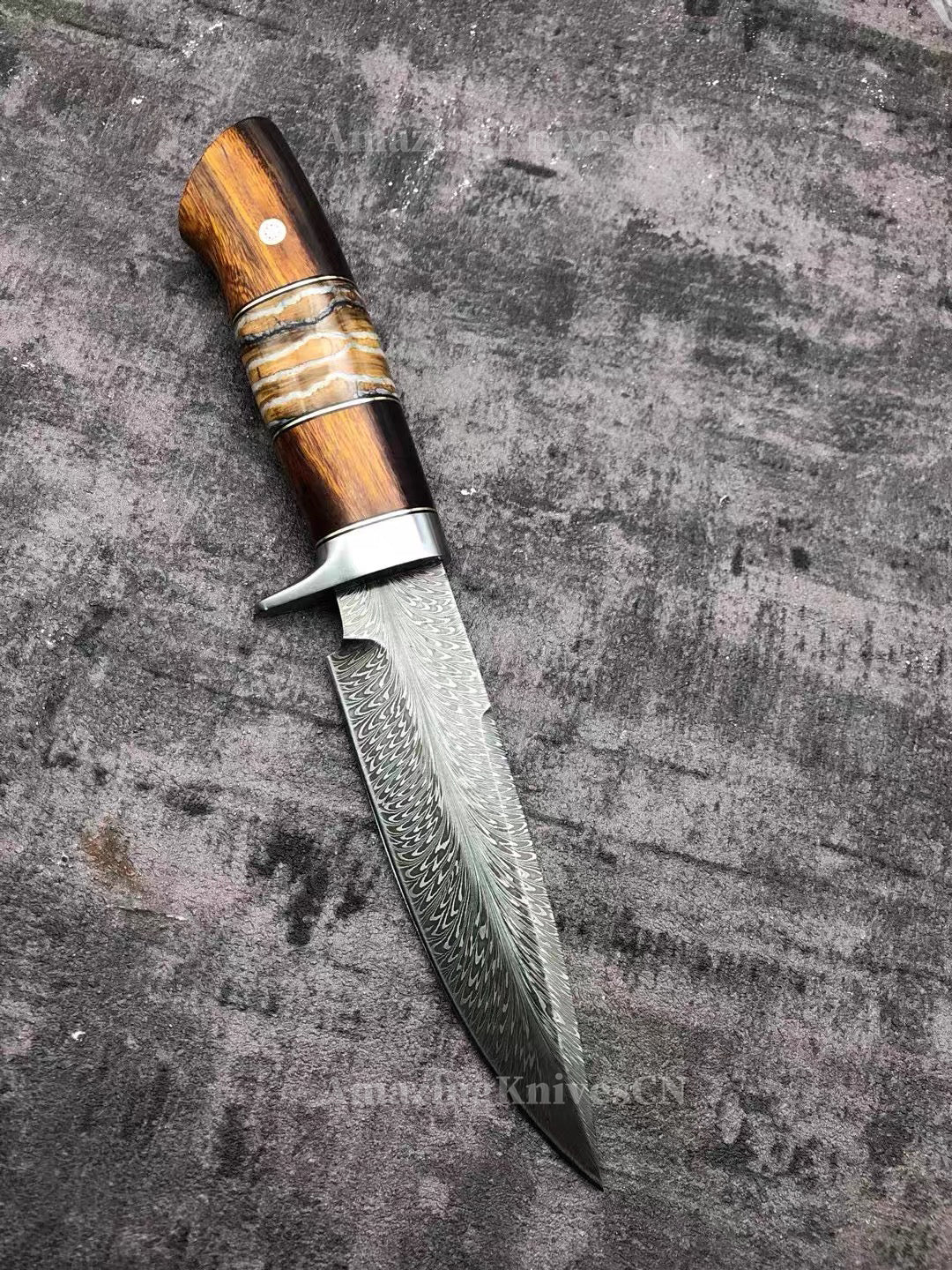 Luxury Handmade Feather Damascus Steel Hunting Knife with Leather Sheath - AK-HT0999