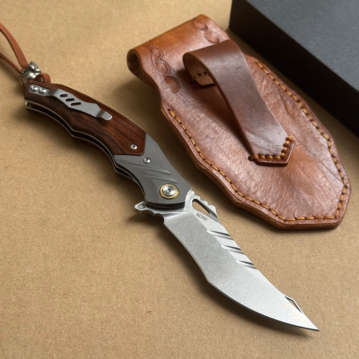 M390 Pocket Knife Desert Ironwood Folding Knife w/Sheath - AK-HT0984