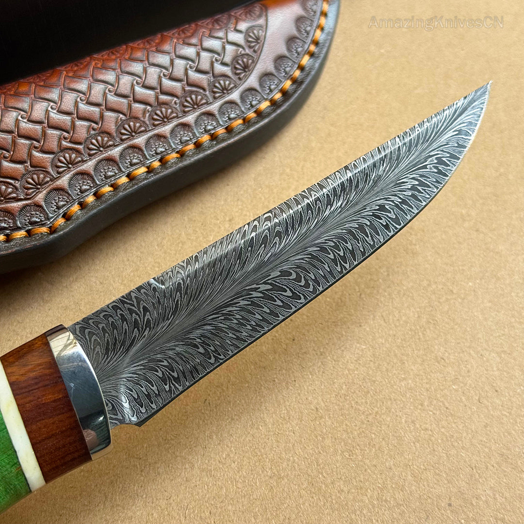 Collectible Handmade Feather Damascus Steel Knife Hunting Knife - AK-HT0974