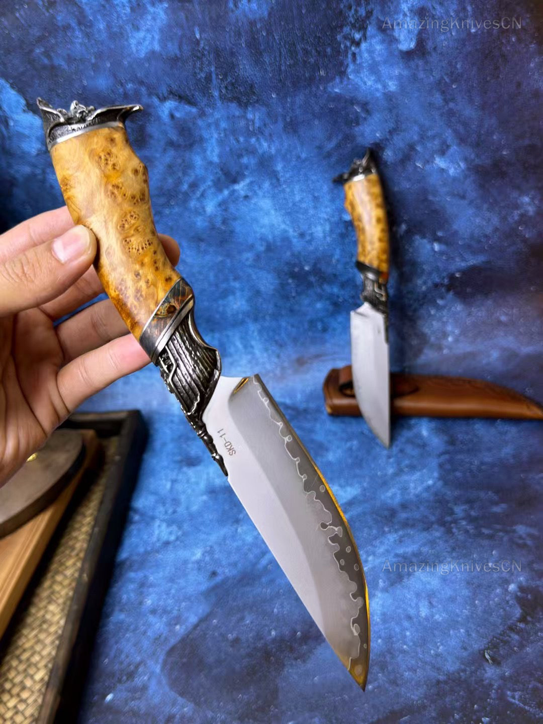 Handmade Japanese SKD-11 Steel Hunting Knife Survival Fighter Bowie Collectible - AK-HT0975