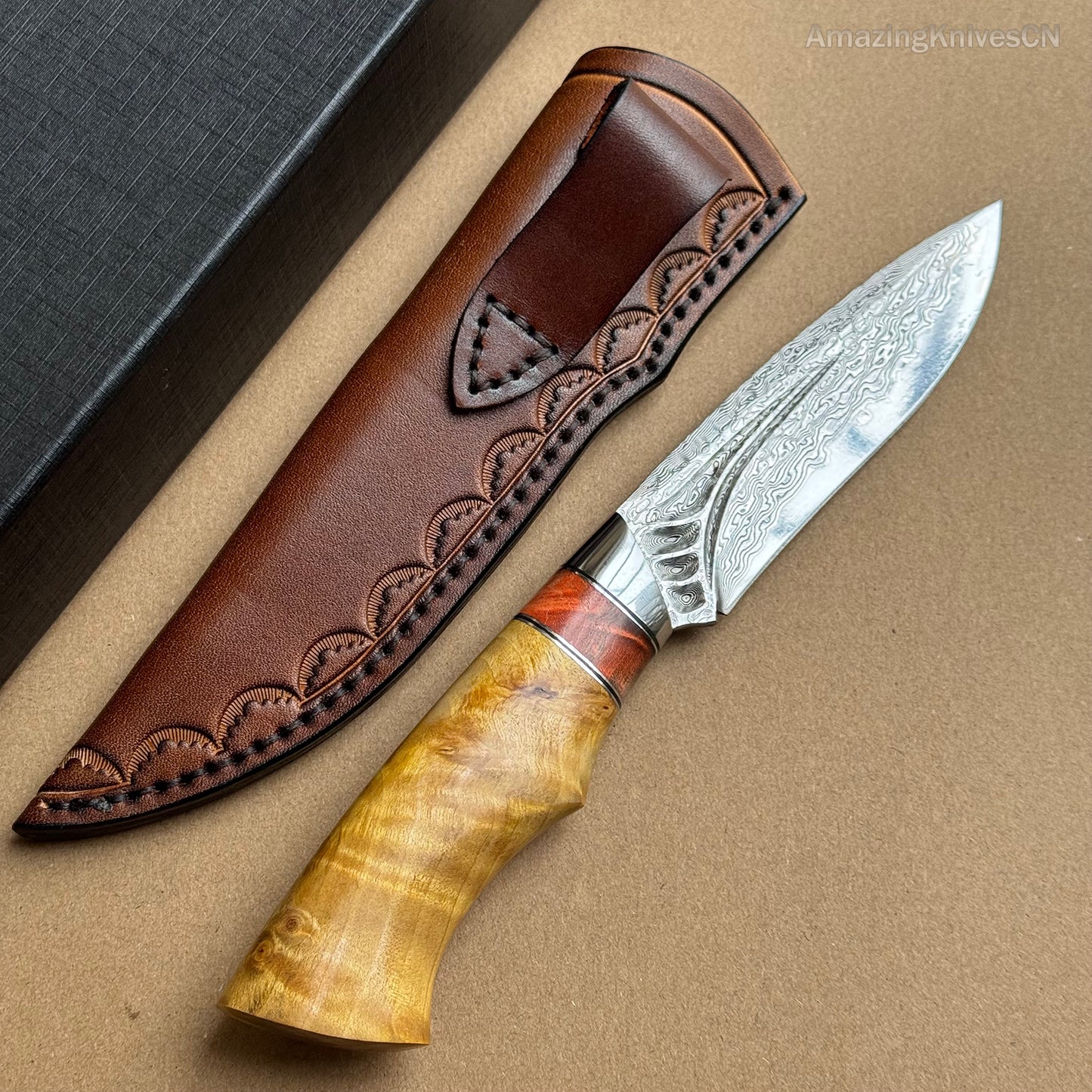 Handcrafted Damascus Vg10 Hunting Knife Survival Fixed Blade With Leather Sheath - AK-HT0935