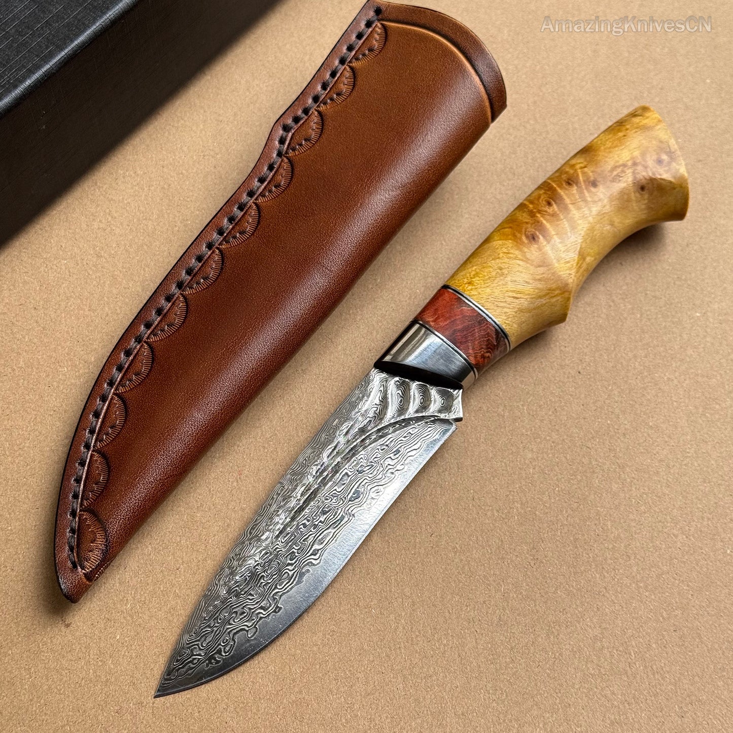 Handcrafted Damascus Vg10 Hunting Knife Survival Fixed Blade With Leather Sheath - AK-HT0935