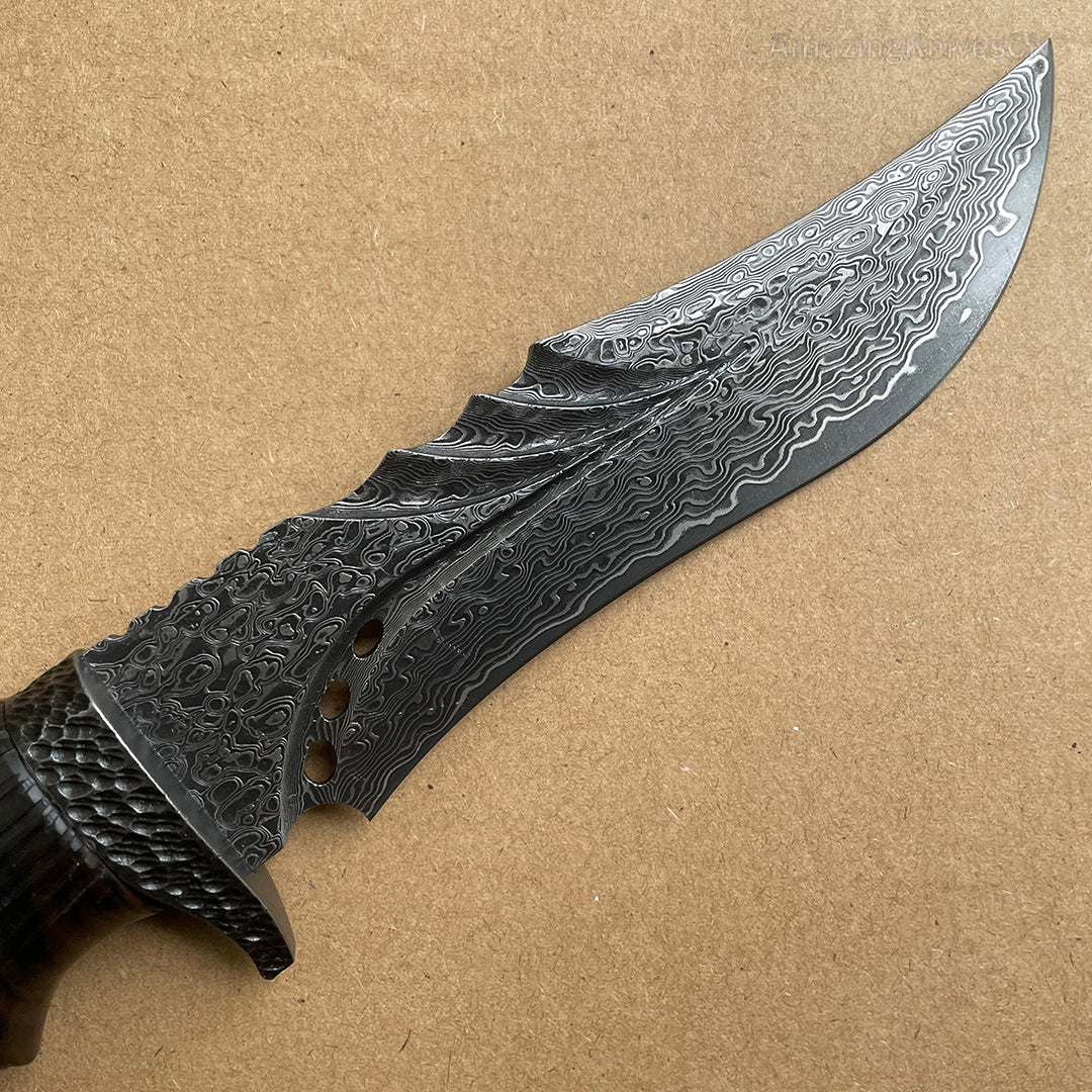 Hunting Damascus Bowie Knife Rescue Survival Knife Collectible Handmade Knife Wolf Head - AK-HT0708