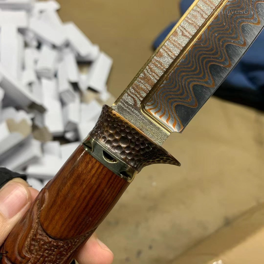 Collectible Handcrafted Copper Damascus Steel Knife Full Tang Desert Ironwood - AK-HT0910-1