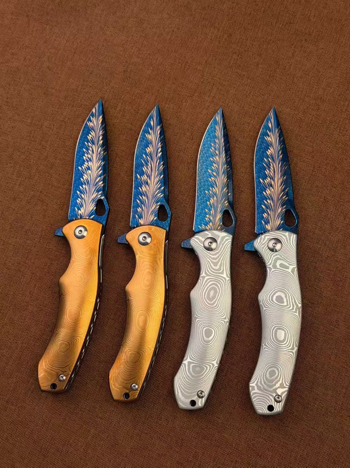 Feather Damascus Steel Folding Knife Aluminum Alloy Damascus Handle - AK-HT1074