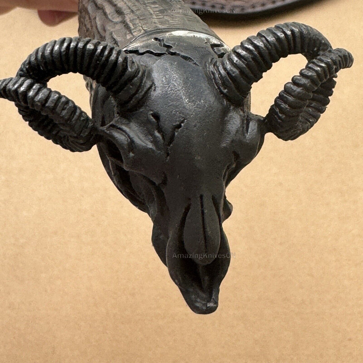 Damascus Fixed Blade VG10 Hunting Knife Art Handcrafted Knife Goat Black- AK-HT0473