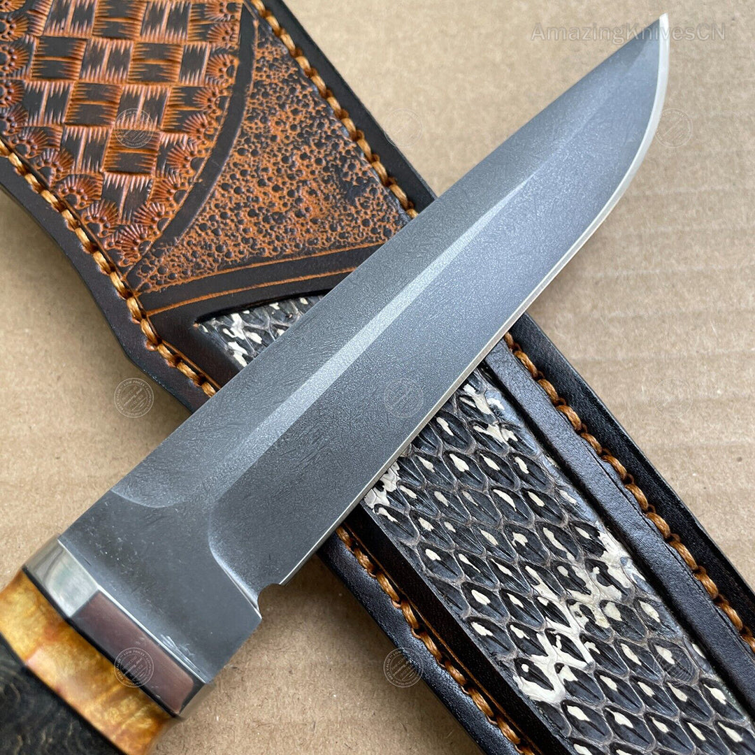 Wootz Steel Hunting Knife with Leather Sheath - AK-HT0775