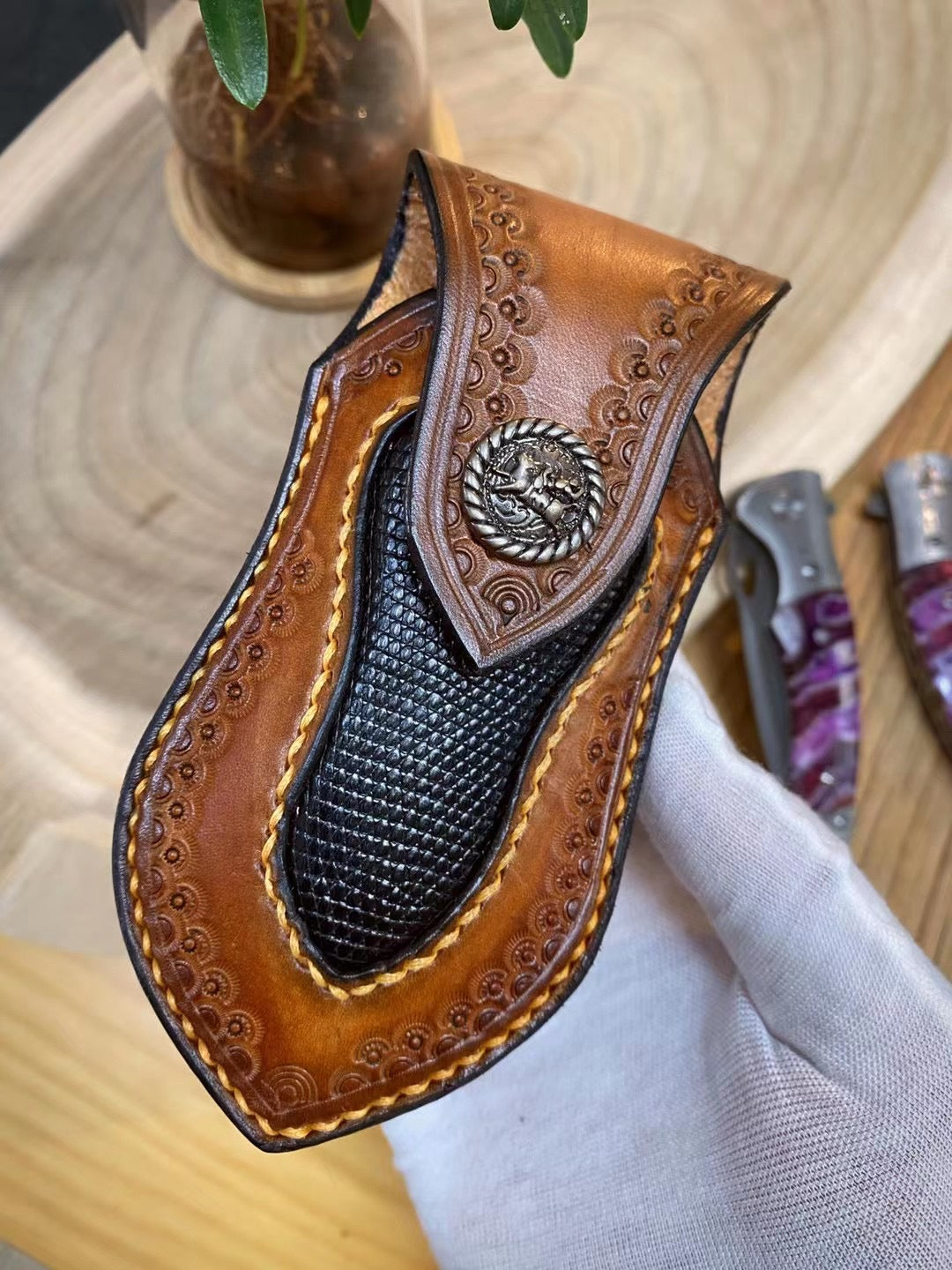 Collectible Luxury Handmade Wootz Steel Damacus Folding Knife with Sheath-AK-HT0797