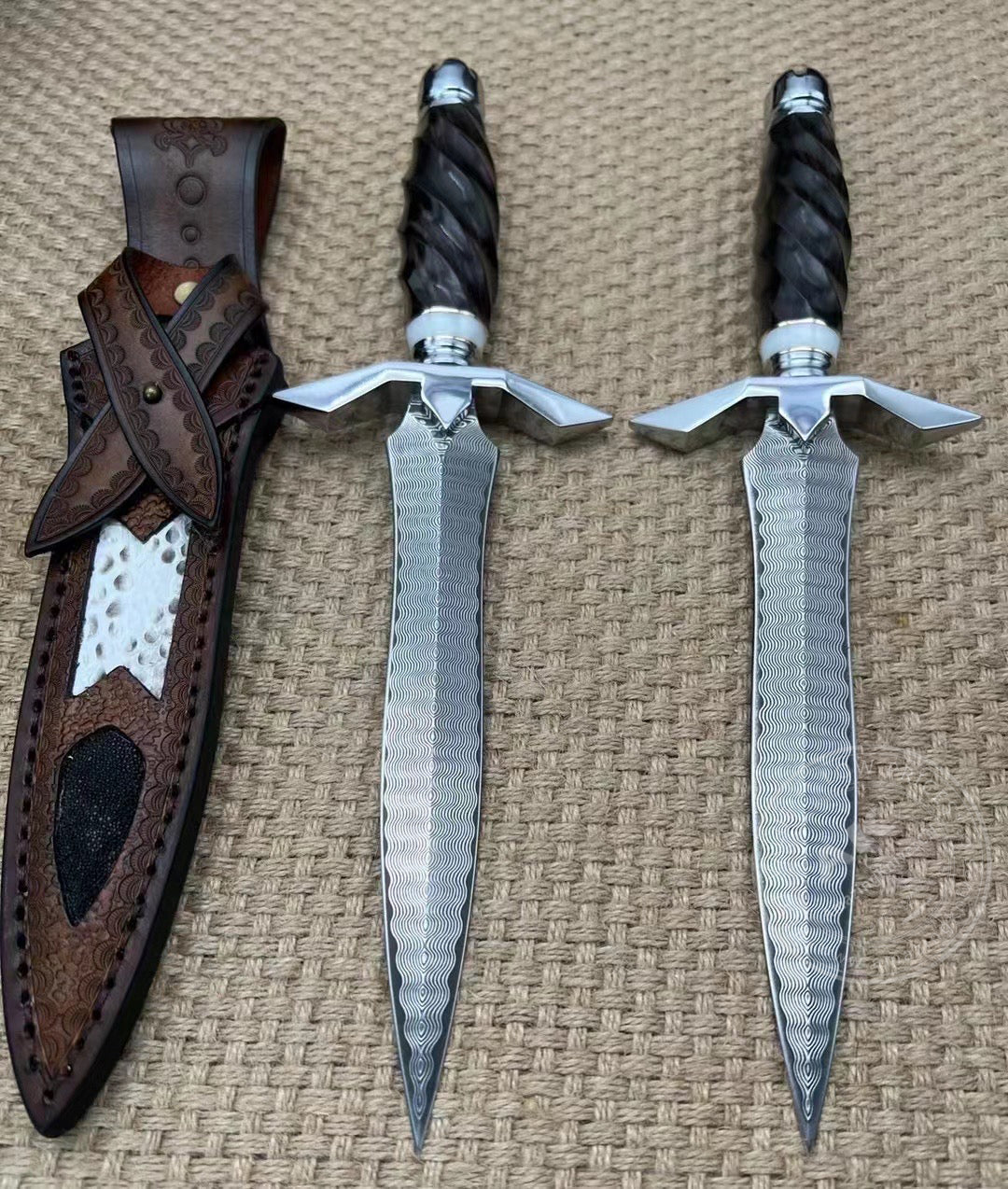 Damascus Dirk Outdoor Survival Hunting Knife Army Sword Fixed Blade Dagger - AK-HT0759