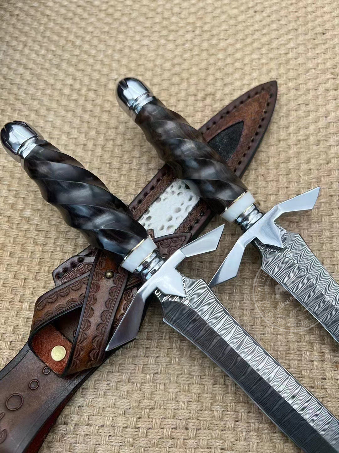 Damascus Dirk Outdoor Survival Hunting Knife Army Sword Fixed Blade Dagger - AK-HT0759