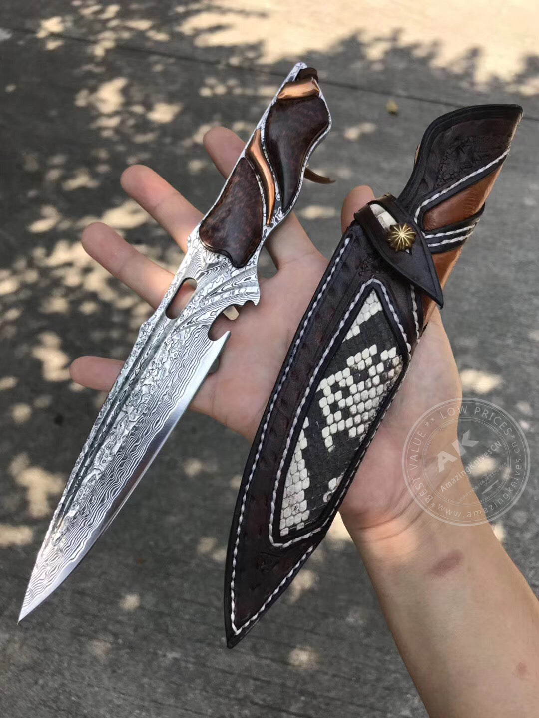 Japanese VG10 Damascus Steel Survival Hunting Knife Tactical Blood Grooved Full Tang - AK-HT0302