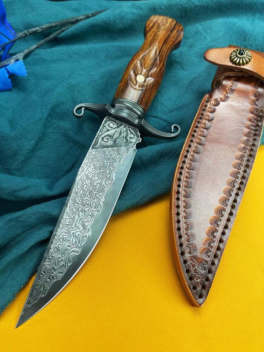 Handcrafted Japanese VG10 Damascus Knife Fixed Blade Bowie Engraved Steel Ironwood - AK-HT0811