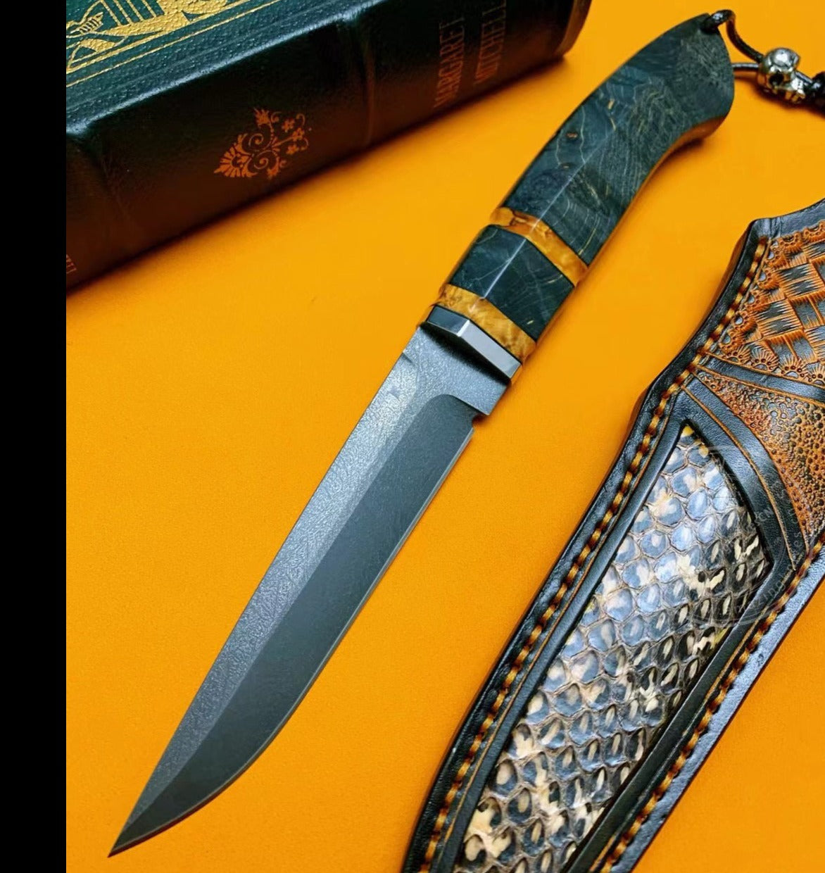 Wootz Steel Hunting Knife with Leather Sheath - AK-HT0775