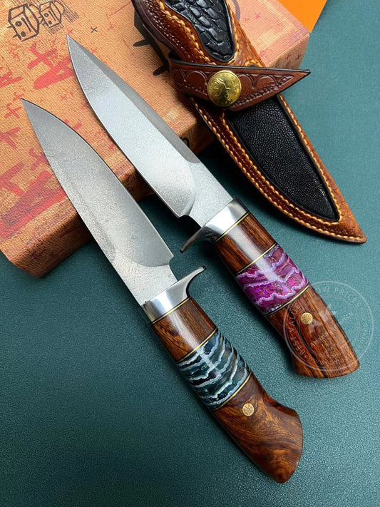 Luxury Handmade Wootz Steel Hunting Knife with Leather Sheath - AK-HT0780