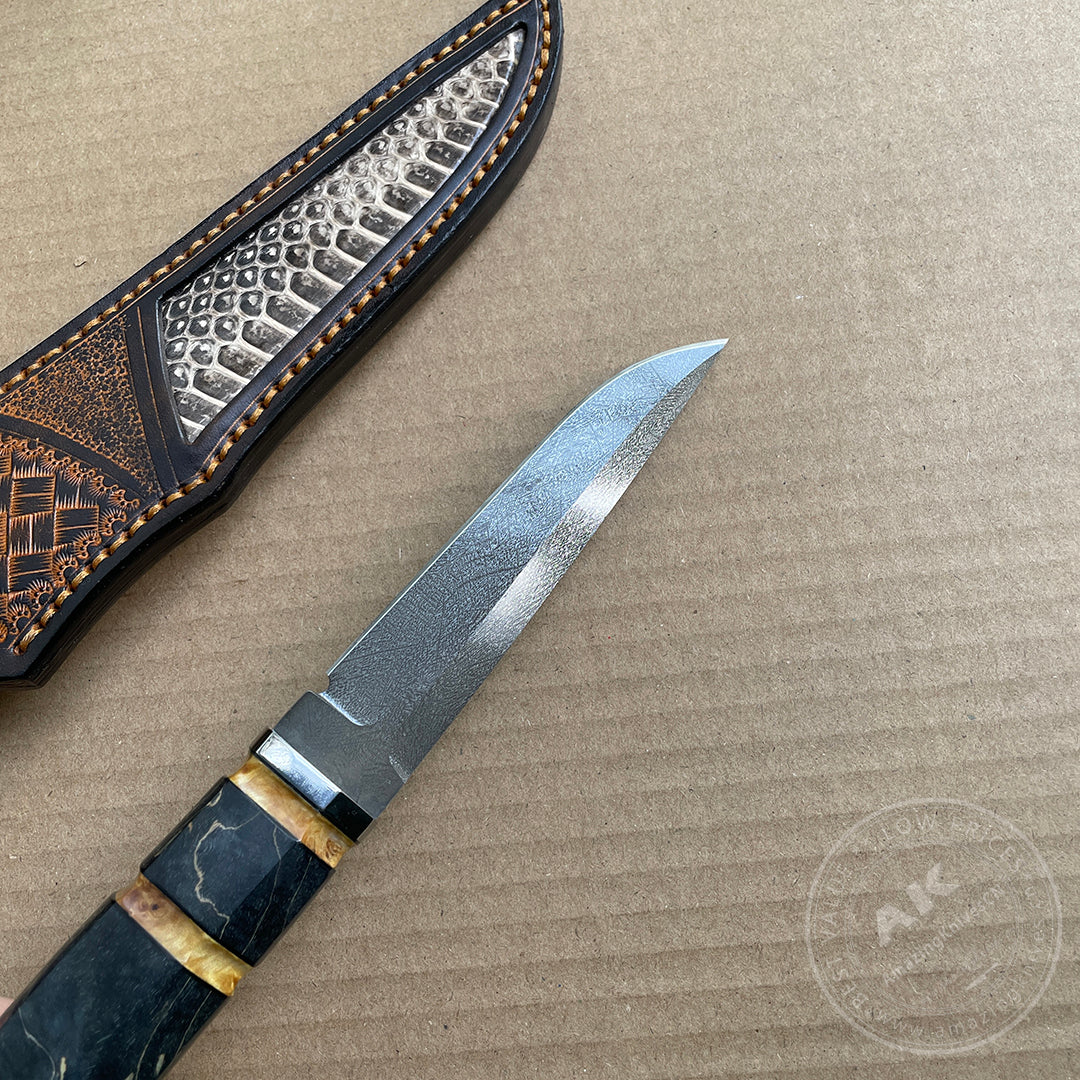 Wootz Steel Hunting Knife with Leather Sheath - AK-HT0775
