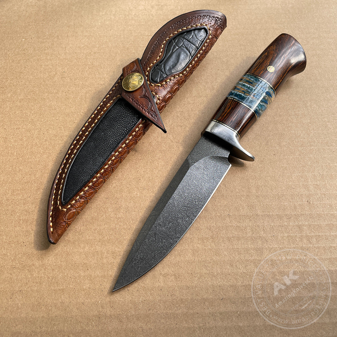 Luxury Handmade Wootz Steel Hunting Knife with Leather Sheath - AK-HT0780