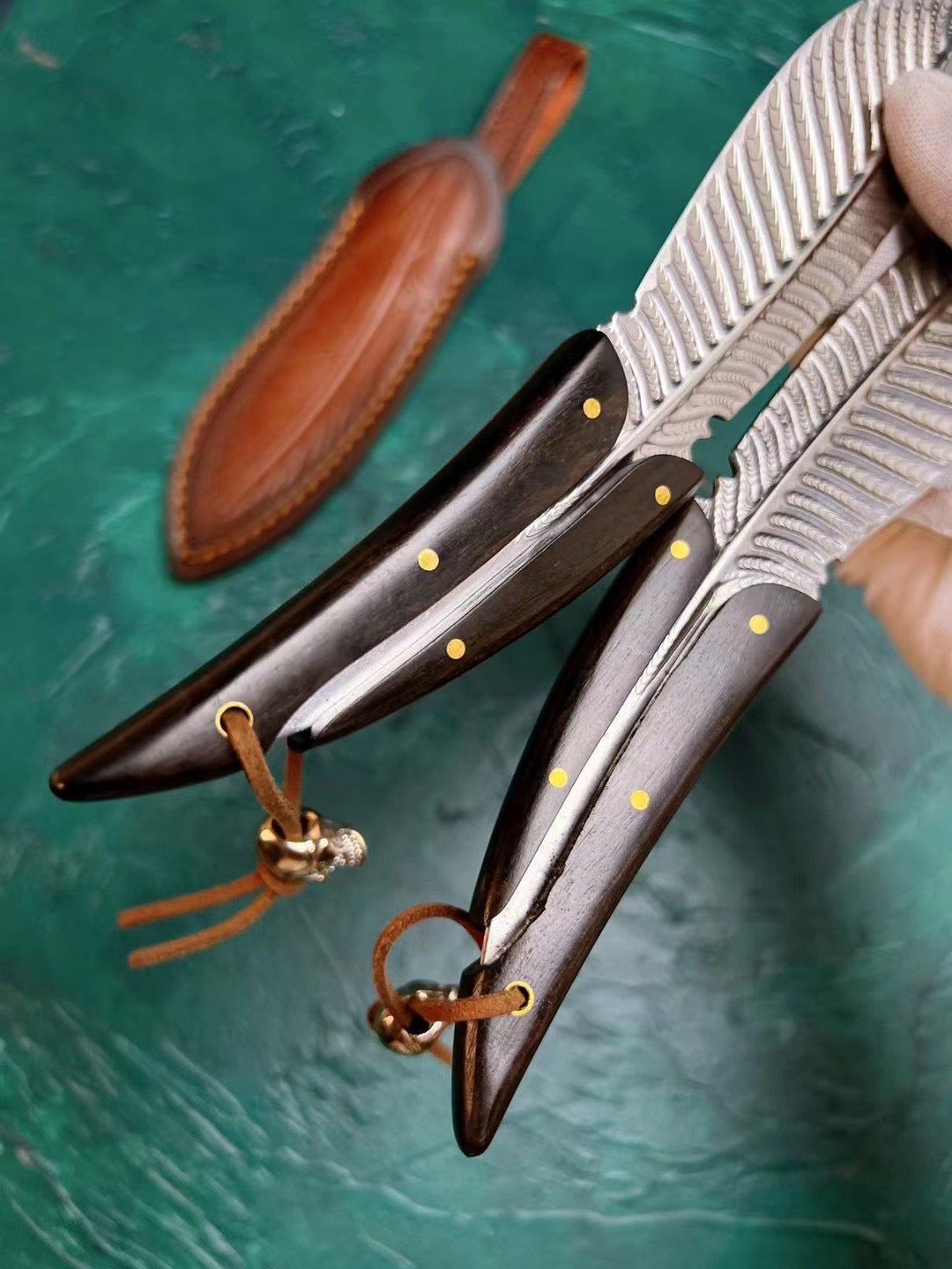 Stainless Steel Knife Feather Knife Fixed Blade Collectible w/ Sheath - AK-HT0510-S