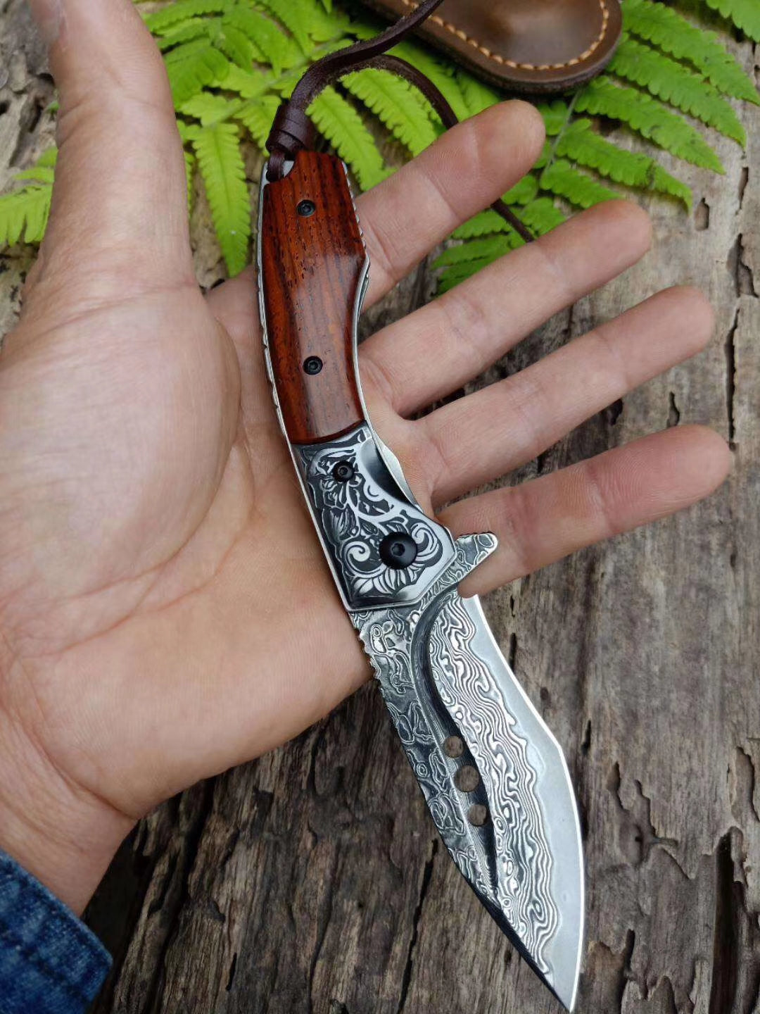 VG10 DAMASCUS FOLDING KNIFE BLACK - AK-HT0339