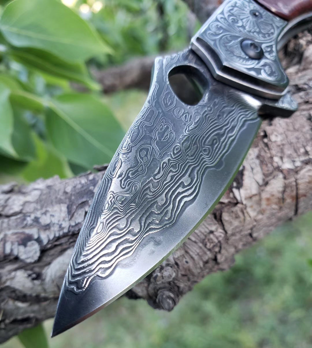 VG10 Damascus Hunting Knife Black Folding Knife Camping Rescue Bone/Wood Handle- AK-HT0511