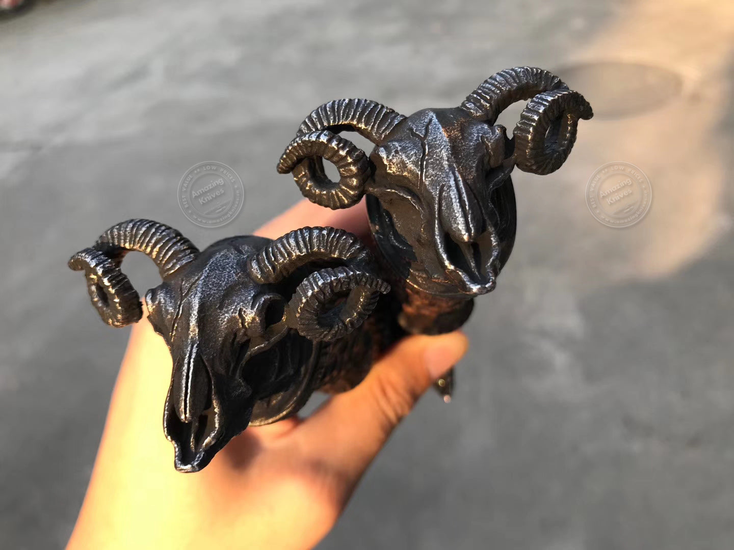 Damascus Fixed Blade VG10 Hunting Knife Art Handcrafted Knife Goat Black- AK-HT0473