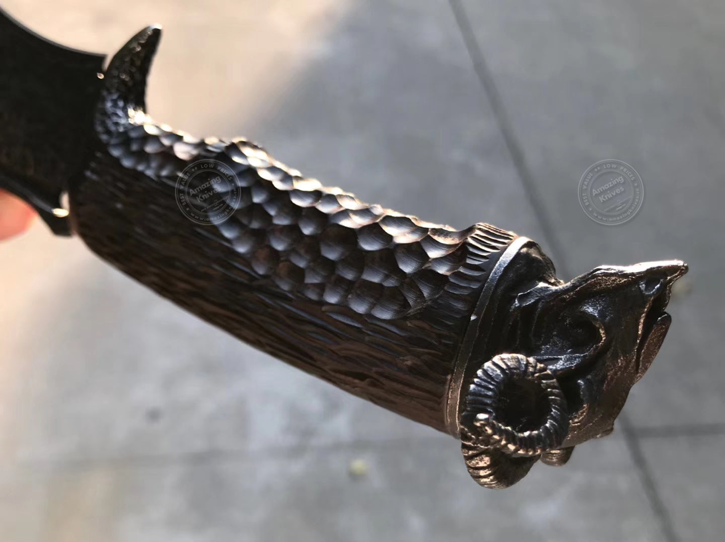 Damascus Fixed Blade VG10 Hunting Knife Art Handcrafted Knife Goat Black- AK-HT0473