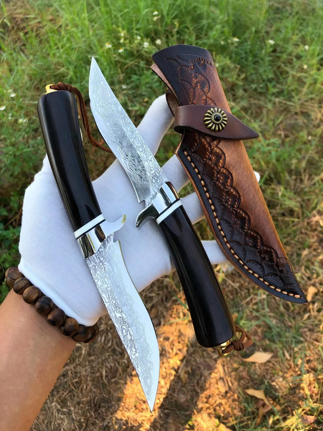 VG10 Damascus Hunting Knife Handcrafted Survival Bowie Fixed Blade Ebony Handle - AK-HT0492