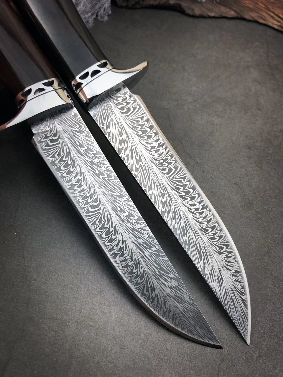 Stainless Steel Hunting Knife Feather Pattern Survival Camping Fixed Blade Bowie - AK-HT0498