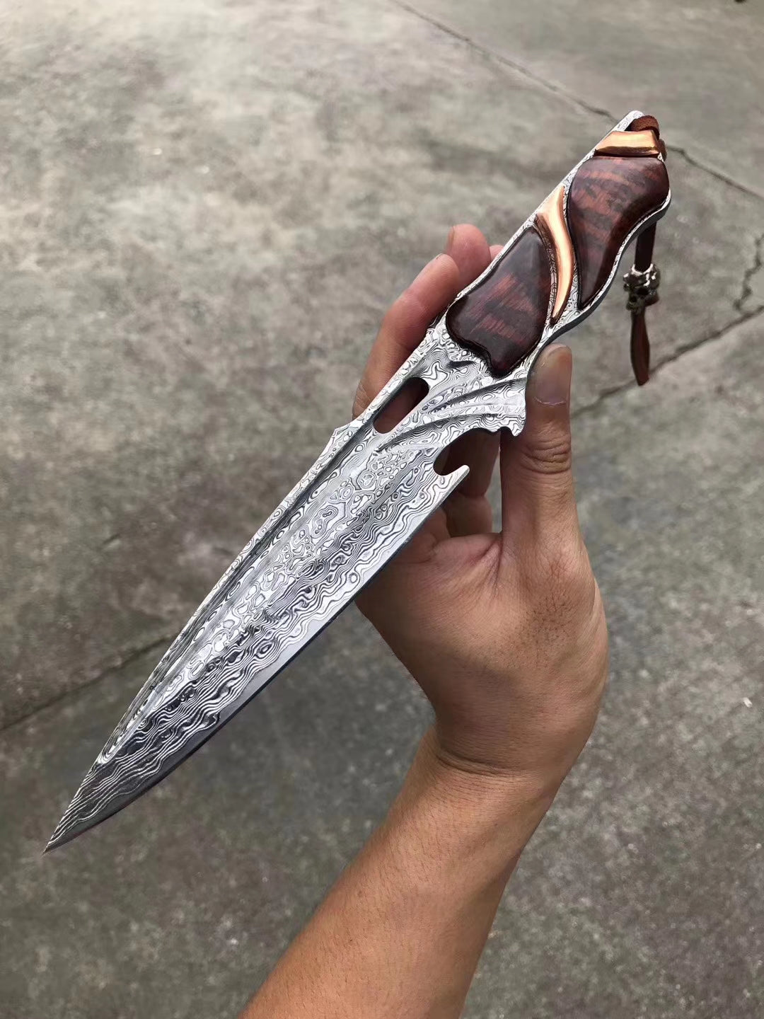 JAPANESE DAMASCUS VG10 HUNTING KNIFE BLOOD GROOVED FULL TANG - AK-HT0413