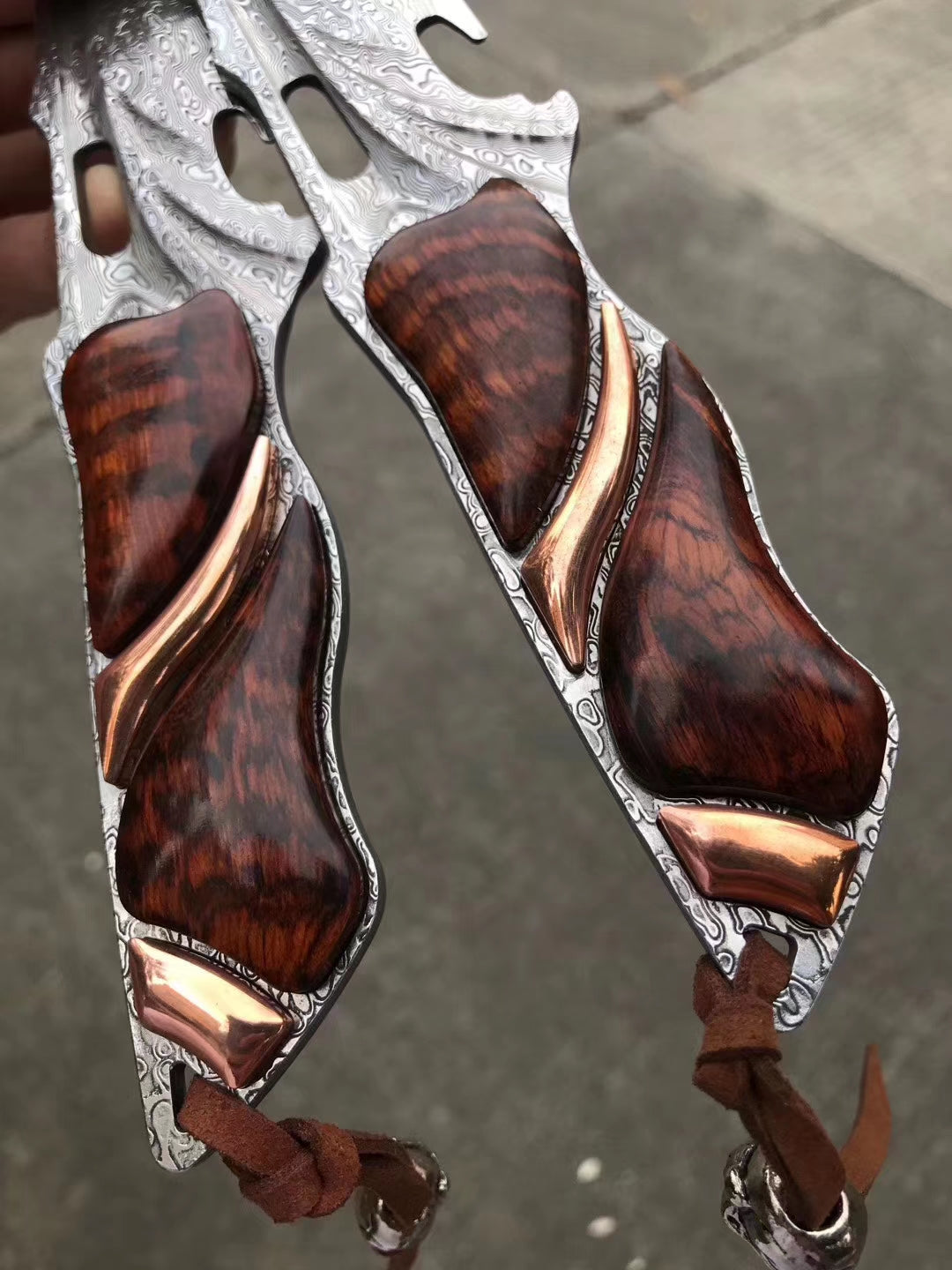 JAPANESE DAMASCUS VG10 HUNTING KNIFE BLOOD GROOVED FULL TANG - AK-HT0413