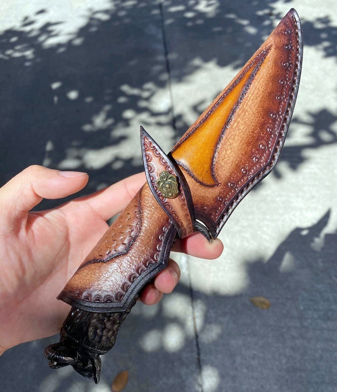 Damascus Fixed Blade VG10 Hunting Knife Art Handcrafted Knife Goat Black- AK-HT0473