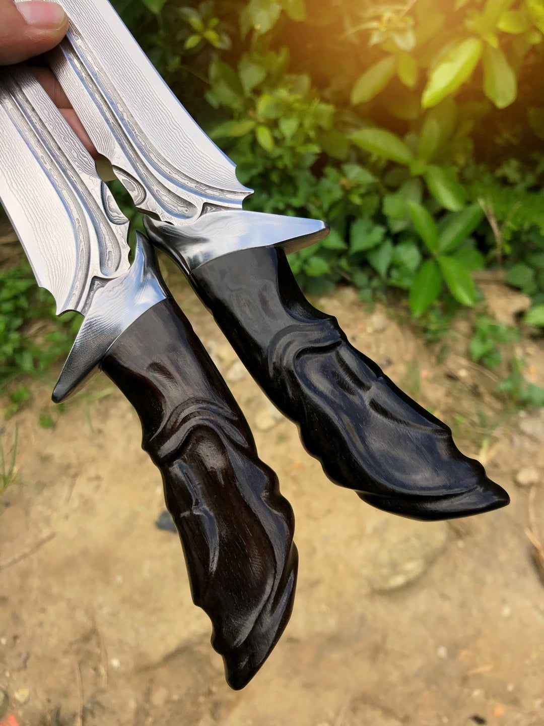 Handcrafted 85 Layer Damascus Hunting Knife Survival Art Knife w/ Sheath Ebony- AK-HT0596