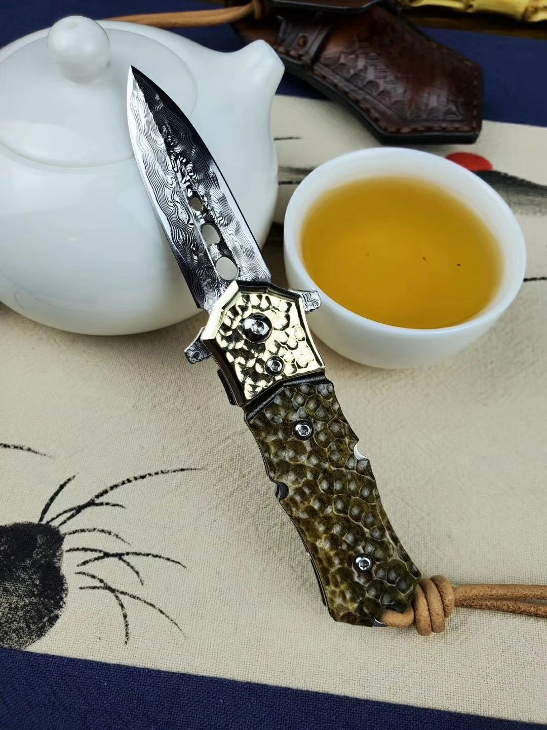 DAMASCUS FLIPPER FOLDING KNIFE DAGGER BONE HANDLE BALL BEARING - AK-HT0458