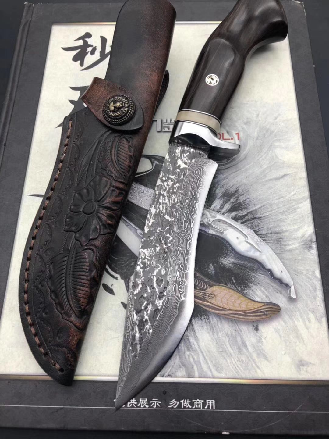 VG10 Damascus Steel Ebony Wood Straight Hunting Outdoor Sheath Camping Gear - AK-HT0677
