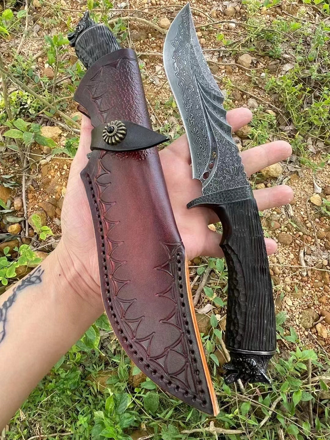 Hunting Damascus Bowie Knife Rescue Survival Knife Collectible Handmade Knife Wolf Head - AK-HT0708