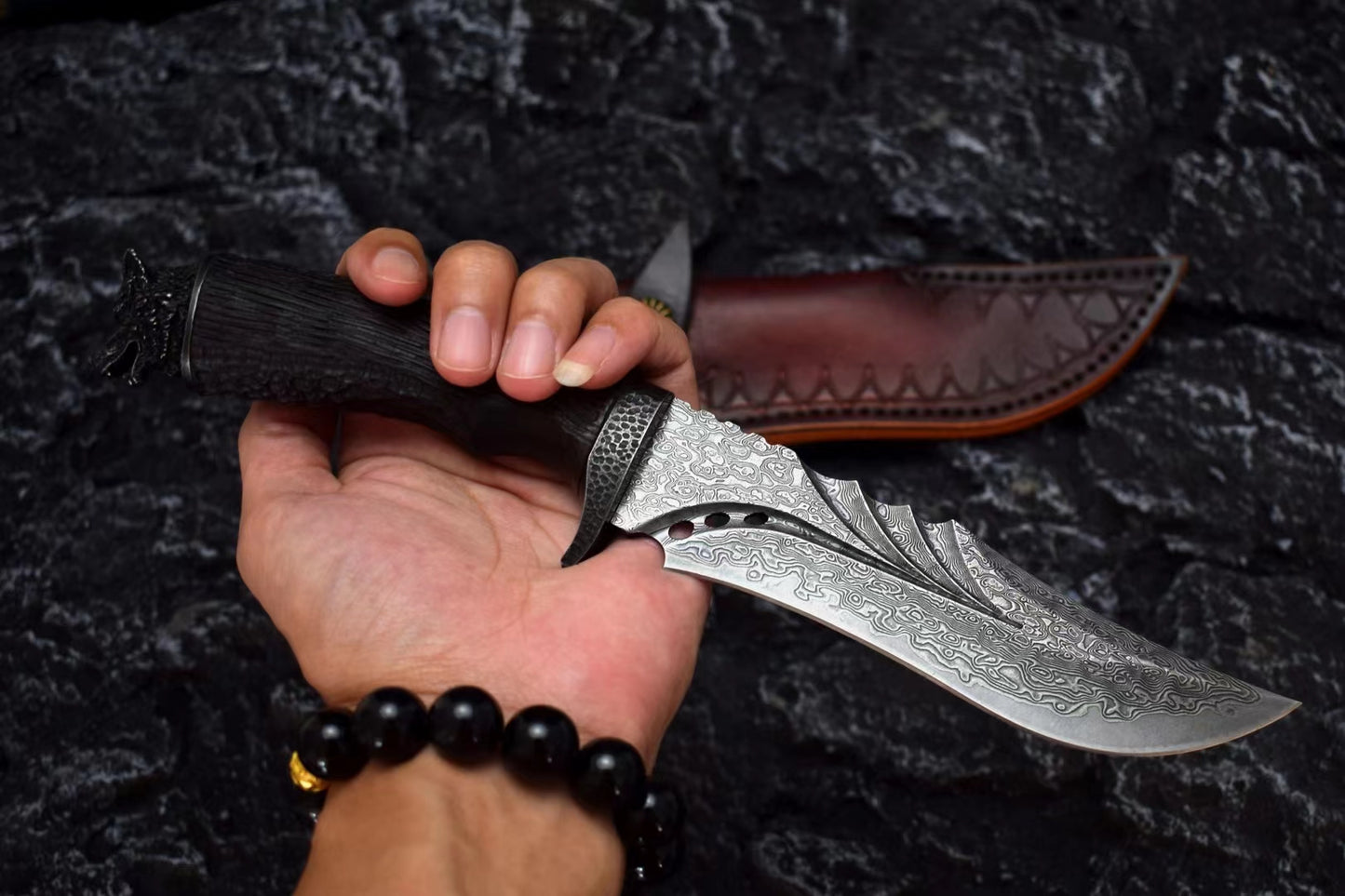 Hunting Damascus Bowie Knife Rescue Survival Knife Collectible Handmade Knife Wolf Head - AK-HT0708