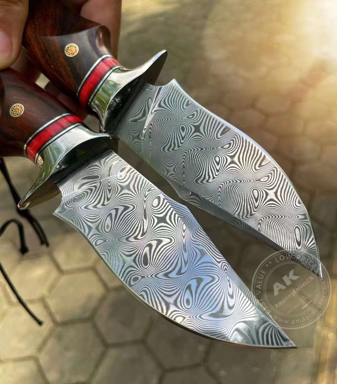 Japanese VG10 Damascus Steel Bowie Knife with Leather Sheath- AK-HT0493-R