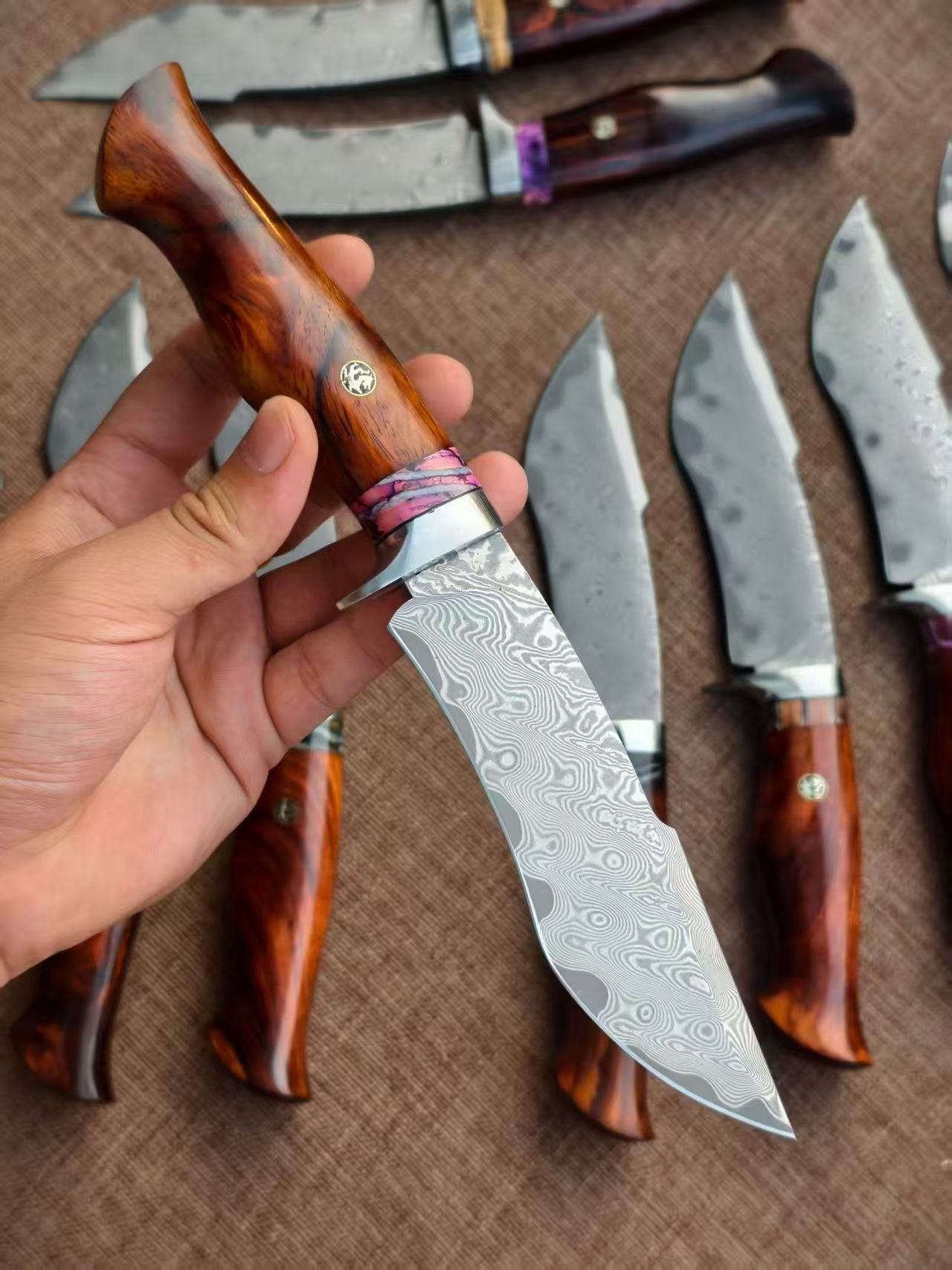 Handmade VG10 Damascus Hunting Knife Fixed Blade Rescue Survival Gear Tactical Bowie - AK-HT0516-B
